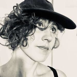 Meet your Posher, Bobbi